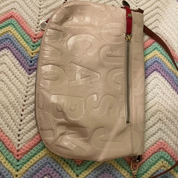 Marc by Marc Jacobs Signature embossed fold over bag - Picture 4 of 6